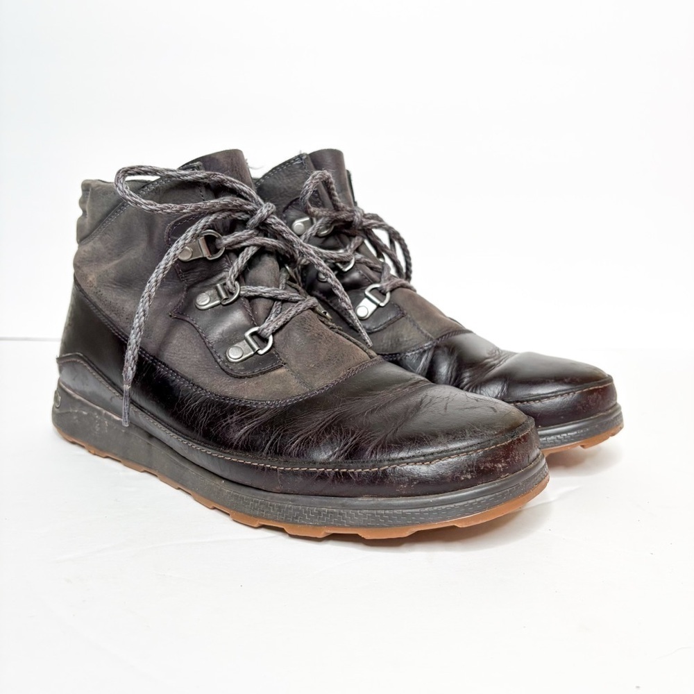 Chaco Ember Leather Boots Size 9.5 Women’s Brown Winter Ankle Waterproof
